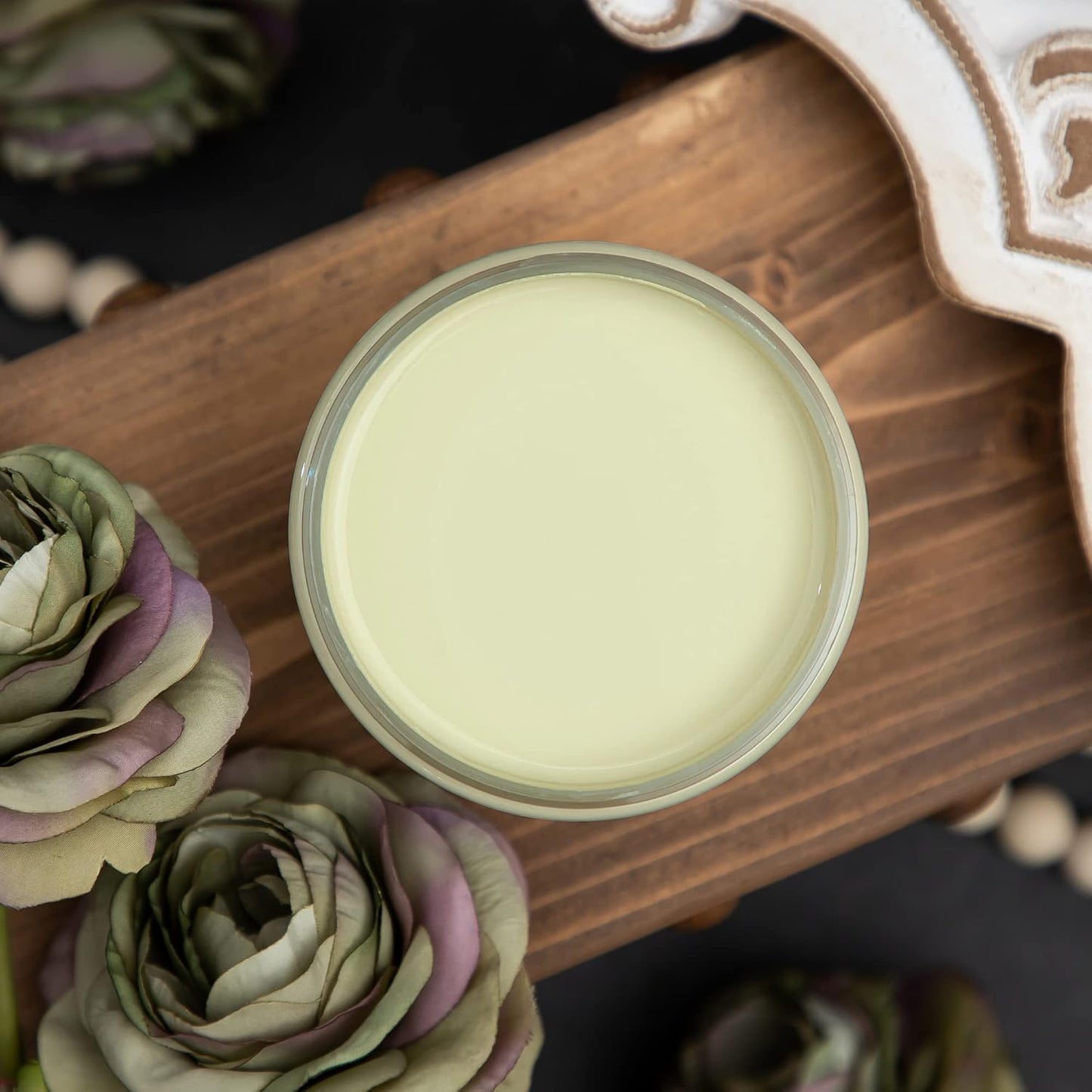 Dixie Belle Paint Company Chalk Finish Furniture Paint - Farmhouse Green (16oz) - Matte Spring Green Chic Chalk Mineral DIY Furniture Paint
