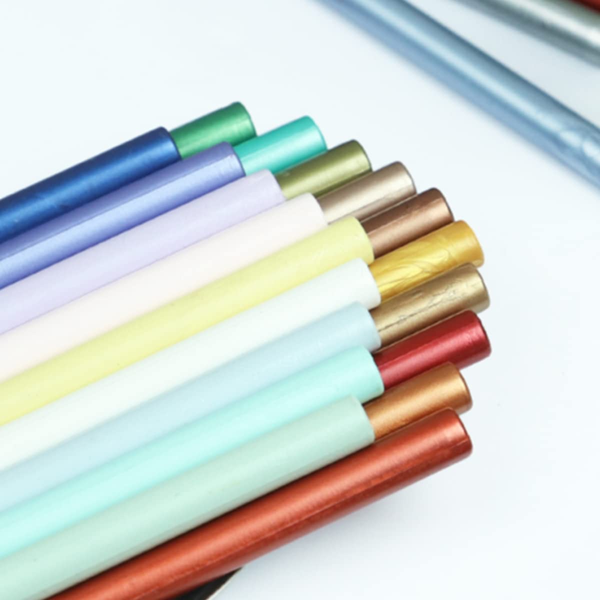 Bronze Wax Sealing Sticks, ONWINPOR 10pcs Glue Gun Wax Seal Sticks for Wax Seal Stamp, Melting Wax Seal Sticks for 0.43'' Glue Gun Wax Sealing Sticks (Antique Gold)