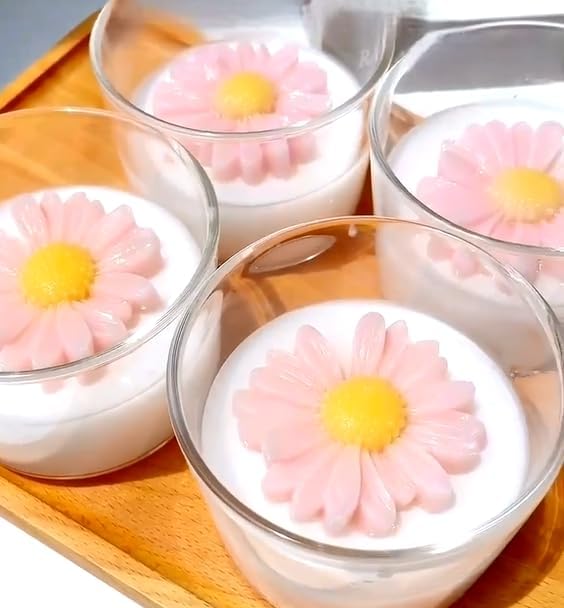Daisy Candle Mold 4pack, Daisy Silicone molds for Candles, for soap,Candles,Resin,Polymer Clay, Plaster and More DIY Craft
