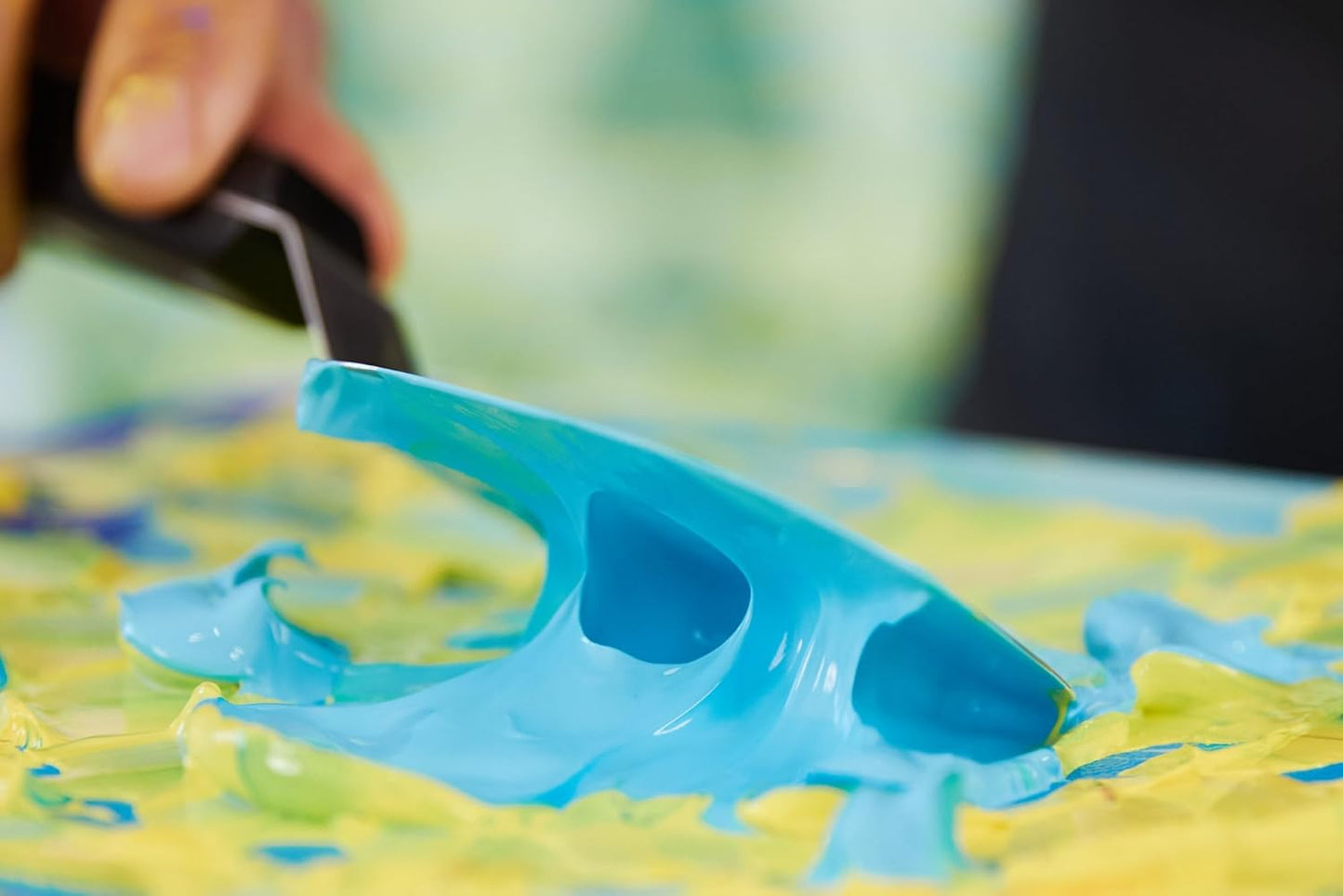 Liquitex Professional Heavy Body Acrylic Paint, 2-oz (59ml) Tube, Cadmium Free Yellow Light