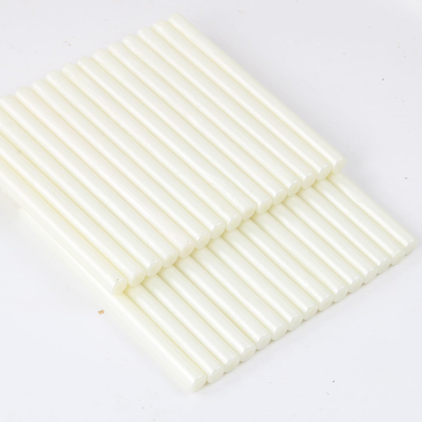 Pearl White Wax Seal Sticks, 30pcs Sealing Wax Sticks, HOSEALING Glue Gun Wax Seal Sticks for Wax Seal Stamp, Premium Sealing Wax for Wedding Invitations, Letter, Envelope (Mini Size)