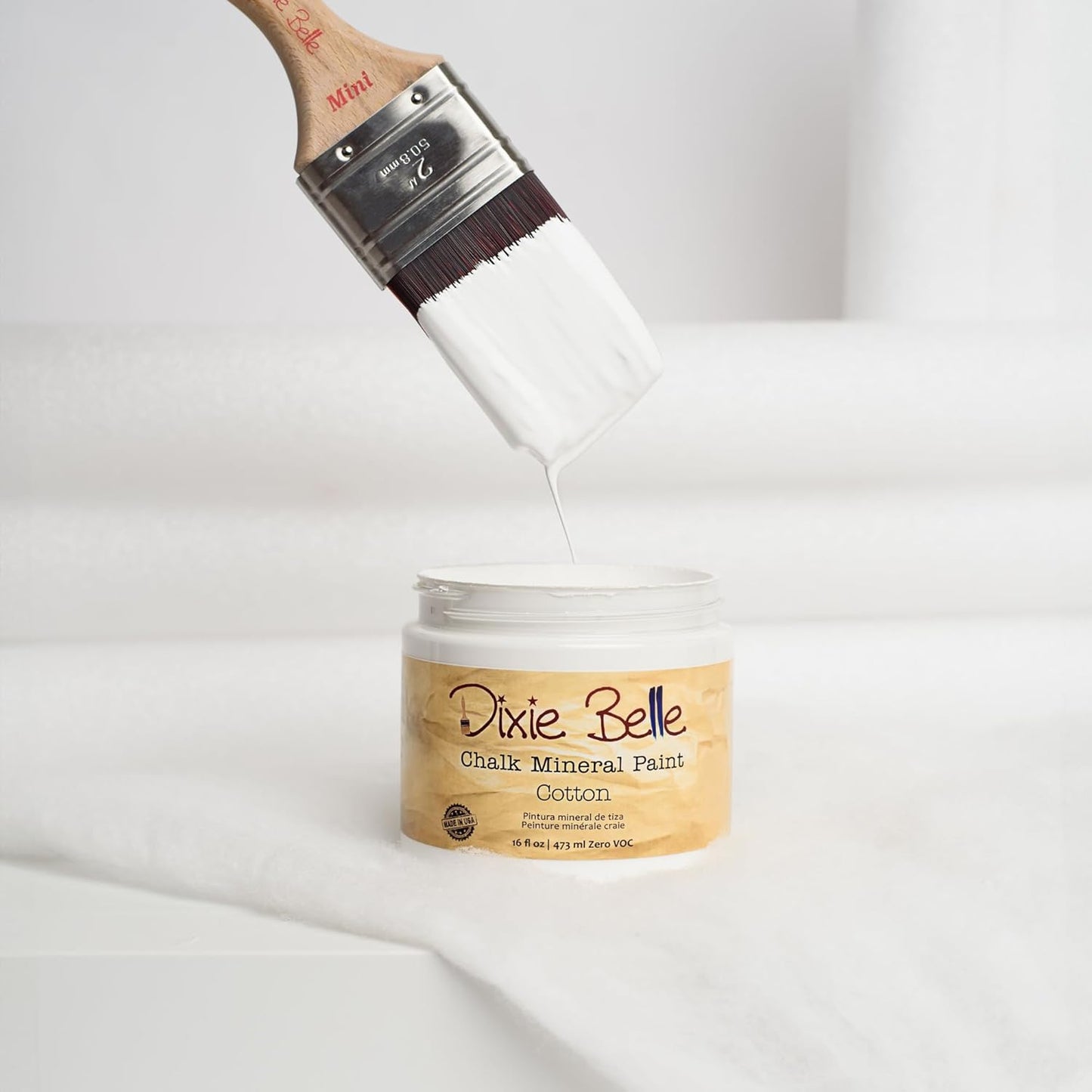 Dixie Belle Paint Company Chalk Finish Furniture Paint - Cotton (32oz) - Matte Pure White Chic Chalk Mineral DIY Furniture Paint
