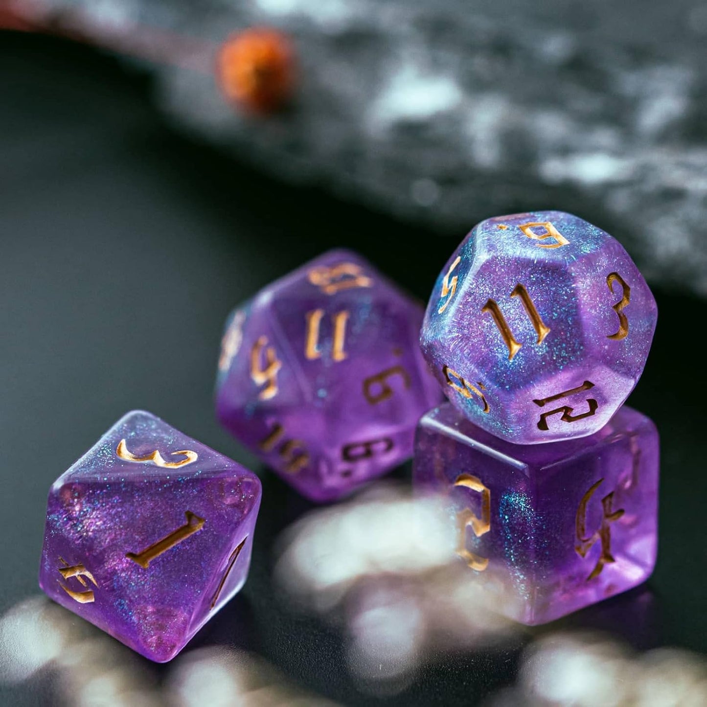 7-Die DND Dice Set Polyhedral Dice Set with a Leather Dice Bag, D&D Dice Set for Dungeons and Dragons, RPG Table Games (Purple/G)