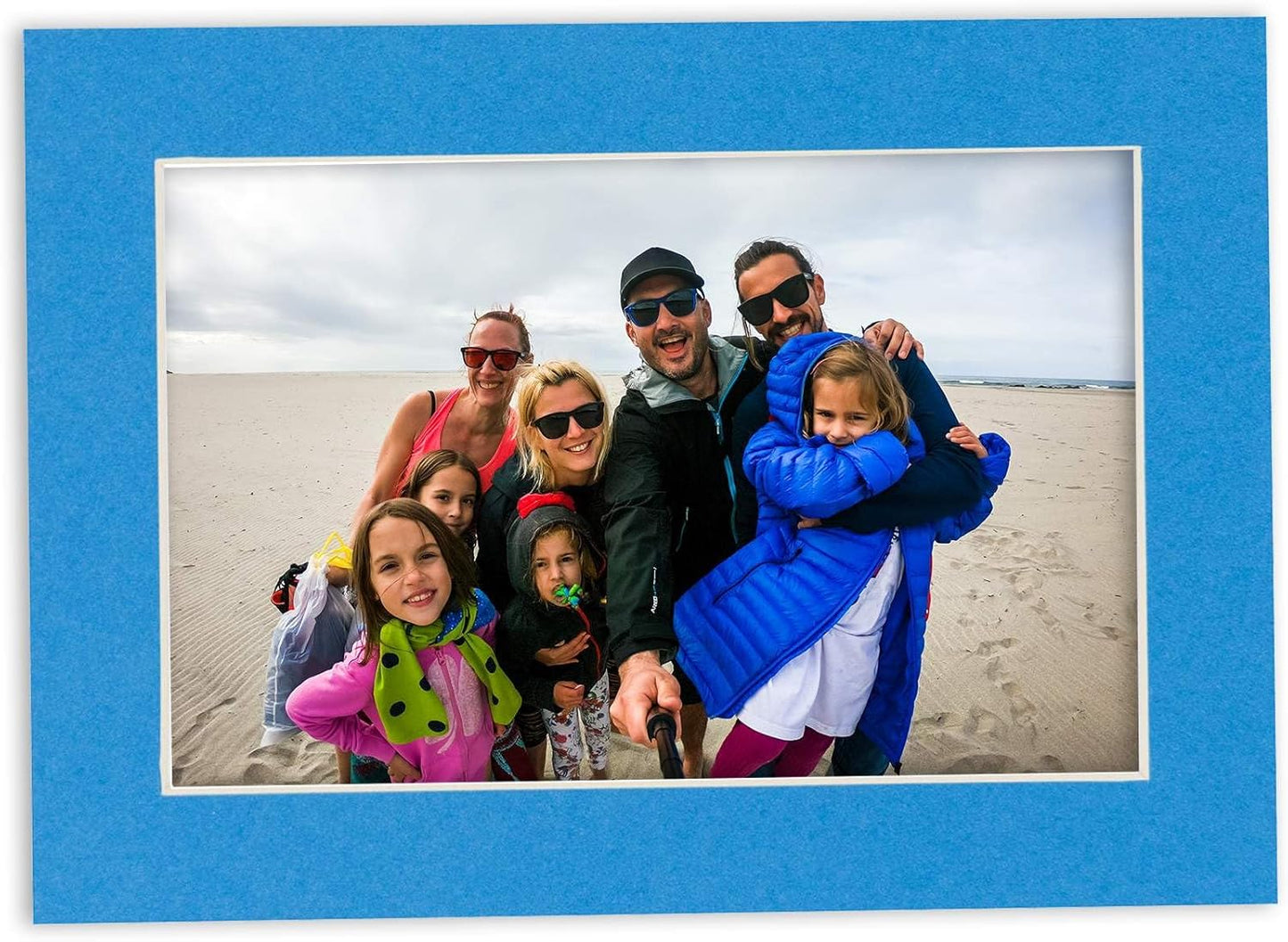 Pack of 25 Acid Free 8.5x11 Mats Bevel Cut for 7x9 Photos - Bay Blue Precut Matboards With Backing Boards and Clear Photo Mat Bags For Pictures, Photos, Framing - 4-ply Thickness