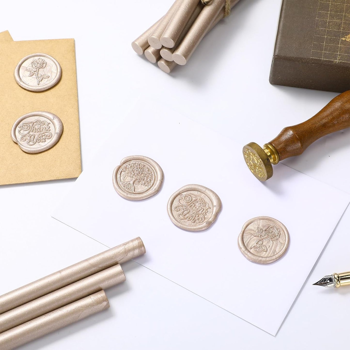 Nuanchu 15 Pcs Glue Gun Sealing Wax Sticks Retro Vintage Wax Sticks for Seal Stamp and Letter for Wedding Invitations Card Envelope Christmas Holiday Gift Ideas(Champagne)