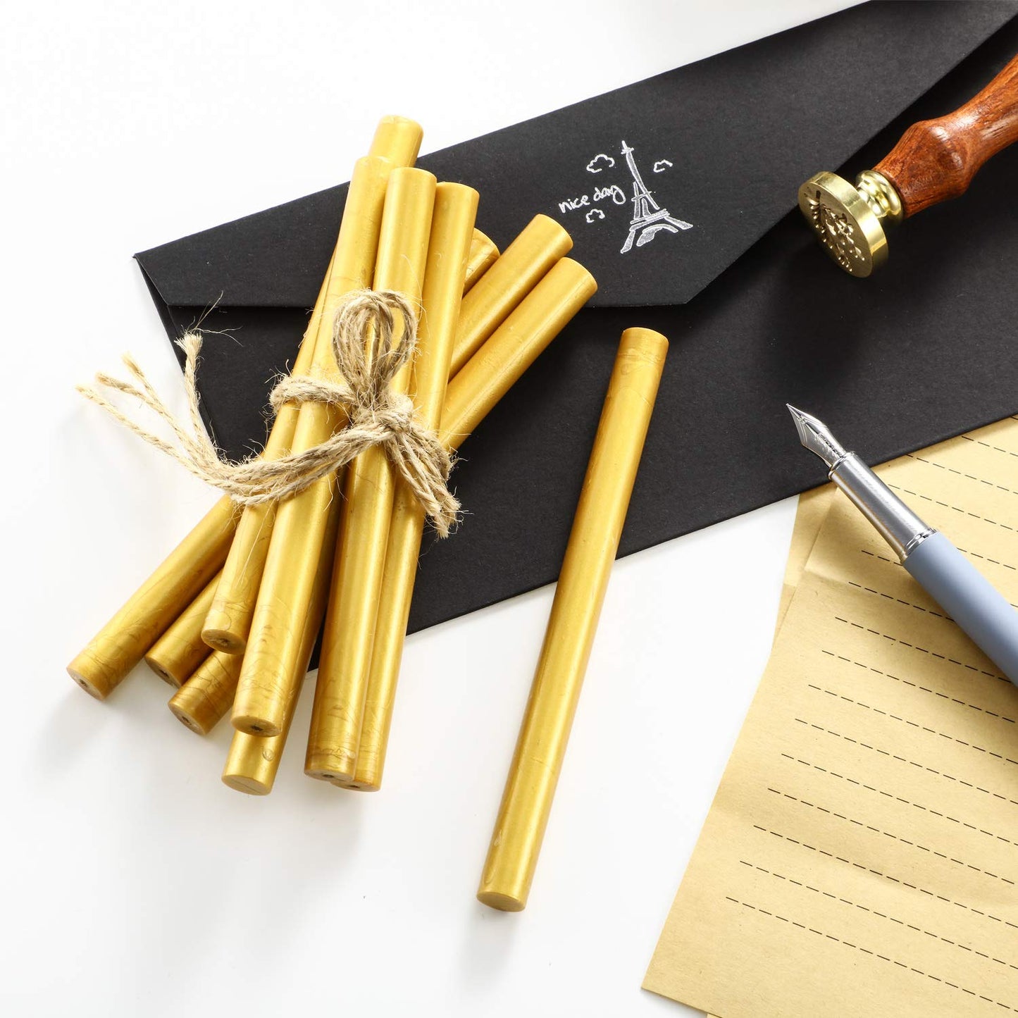 Nuanchu 15 Pcs Glue Gun Sealing Wax Sticks Retro Vintage Wax Sticks for Seal Stamp and Letter for Wedding Invitations Card Envelope Christmas Holiday Gift Ideas(Gold)