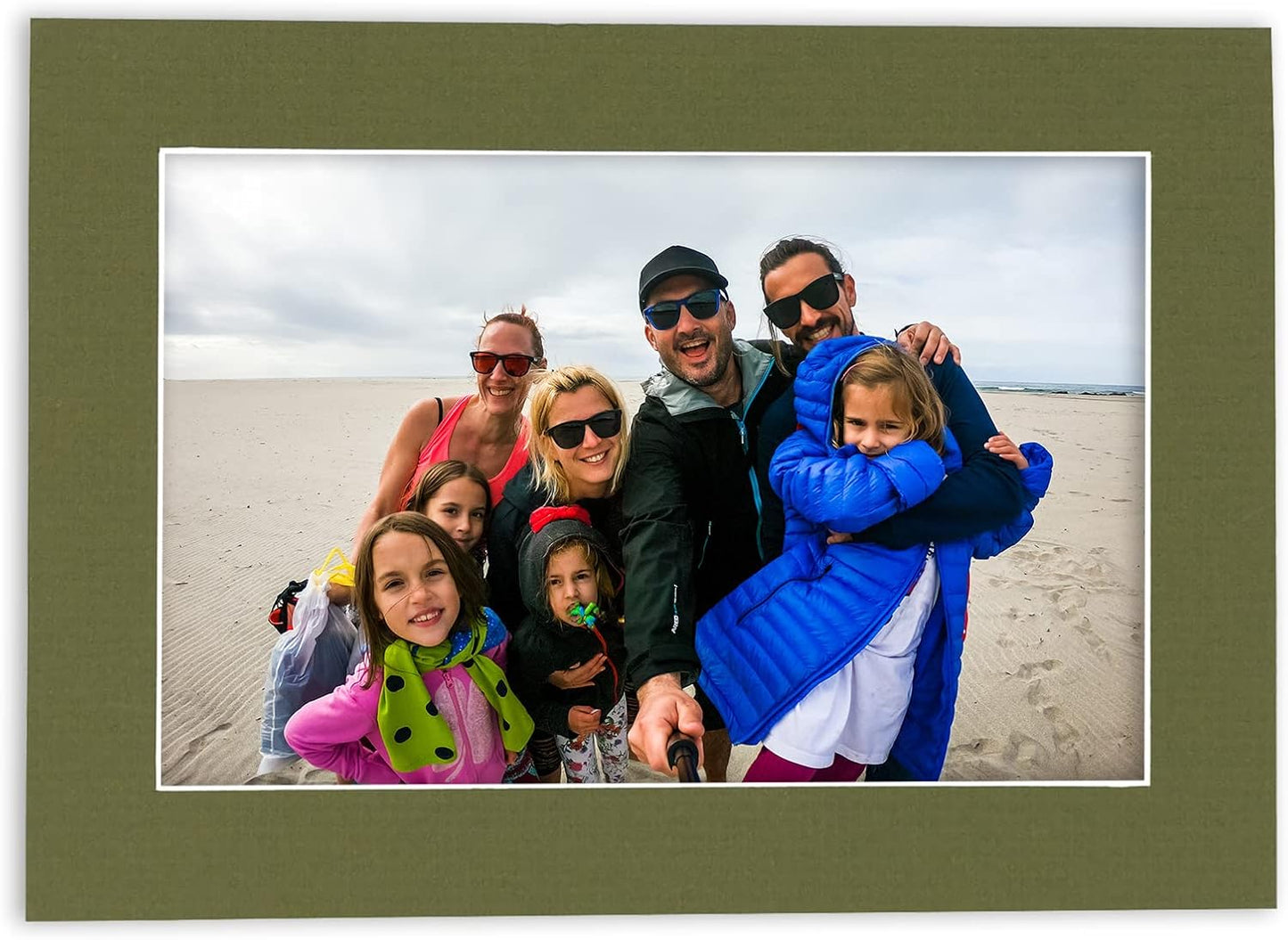 Pack of 25 Acid Free 8x10 Mats Bevel Cut for 5x8 Photos - Dill Green Precut Matboards With Backing Boards and Clear Photo Mat Bags For Pictures, Photos, Framing - 4-ply Thickness