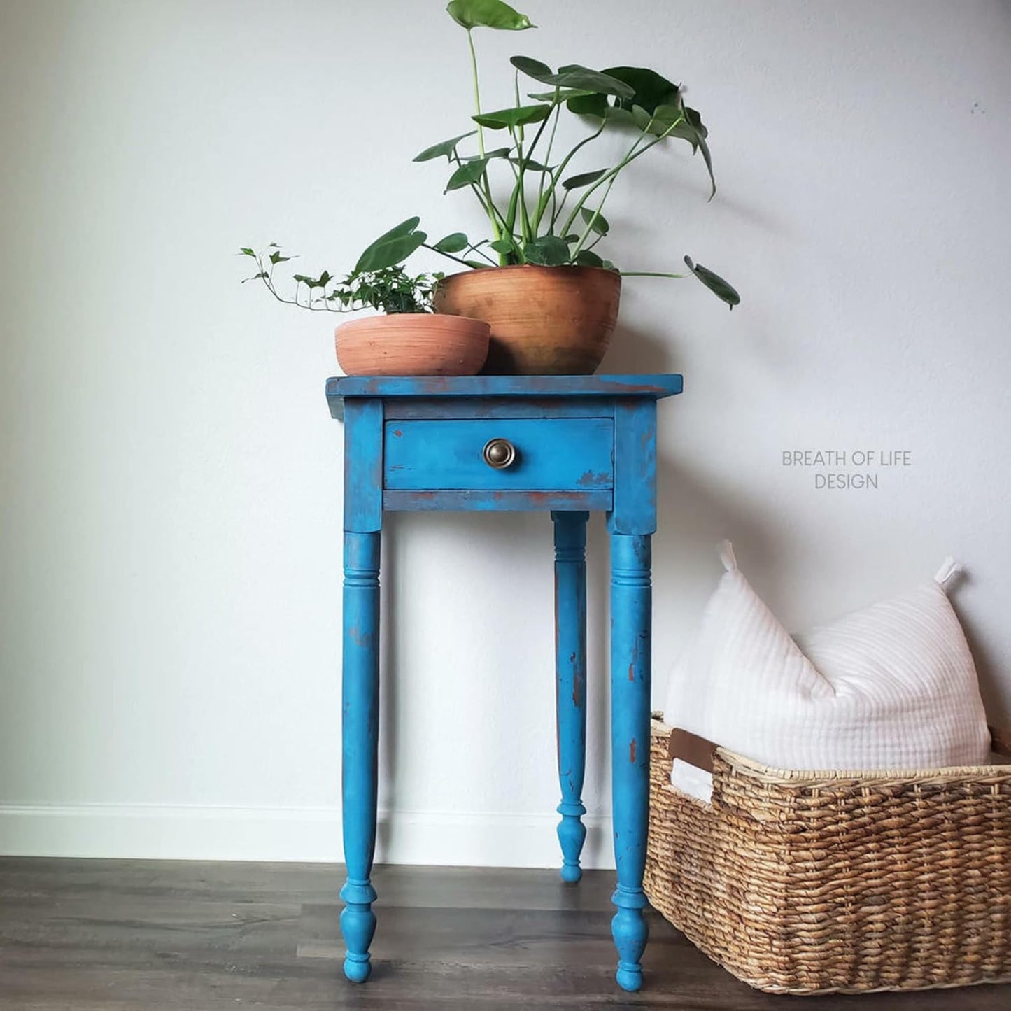 Dixie Belle Paint Company Chalk Finish Furniture Paint - Peacock (8oz) - Matte True Teal Chic Chalk Mineral DIY Furniture Paint