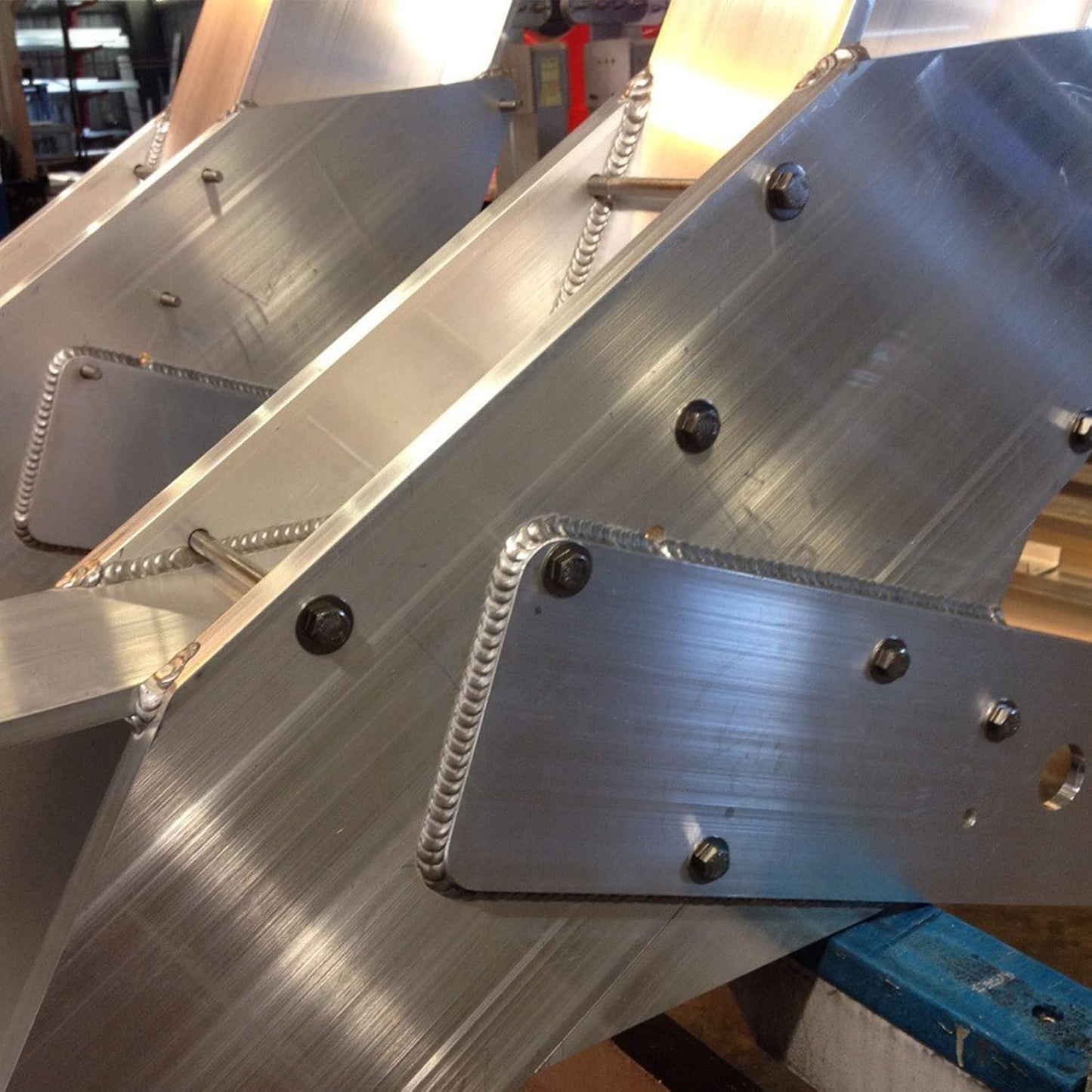6061 T651 Aluminum Sheet Metal 8 x 8 x 1/4 Inch Flat Plain Aluminum Plate Covered with Protective Film, Heat Treatable Rectangle 6MM Aluminum Tooling Flat Metal Sheet Plate for Crafting, Industrial