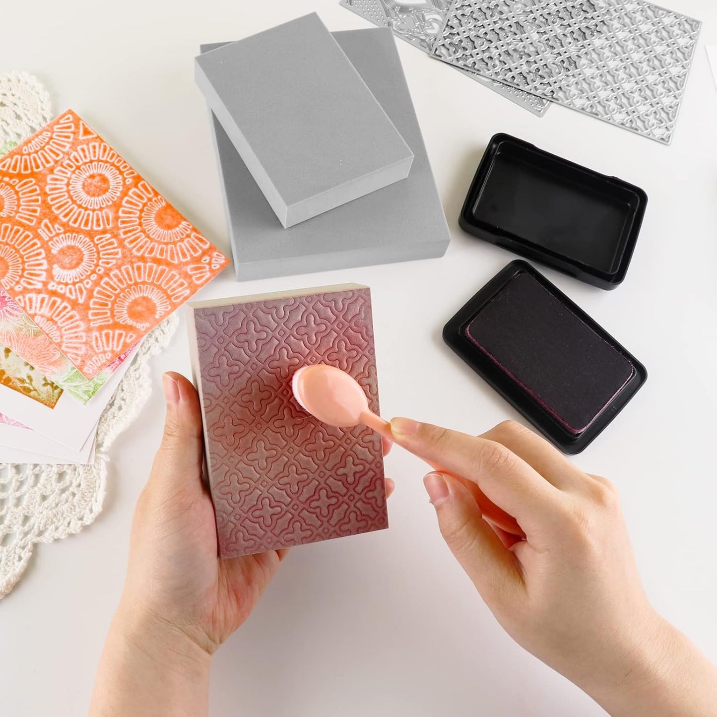 3 Pcs/Set 2Pcs Large Stamping Foam Grey Moldable Foam with 1 Pcs Acrylic Stamp Block Stamps Plastic Pad Cut and Dry Foam Stamping Foam Block for Sculpture, Modeling, DIY Arts and Handicrafts Projects