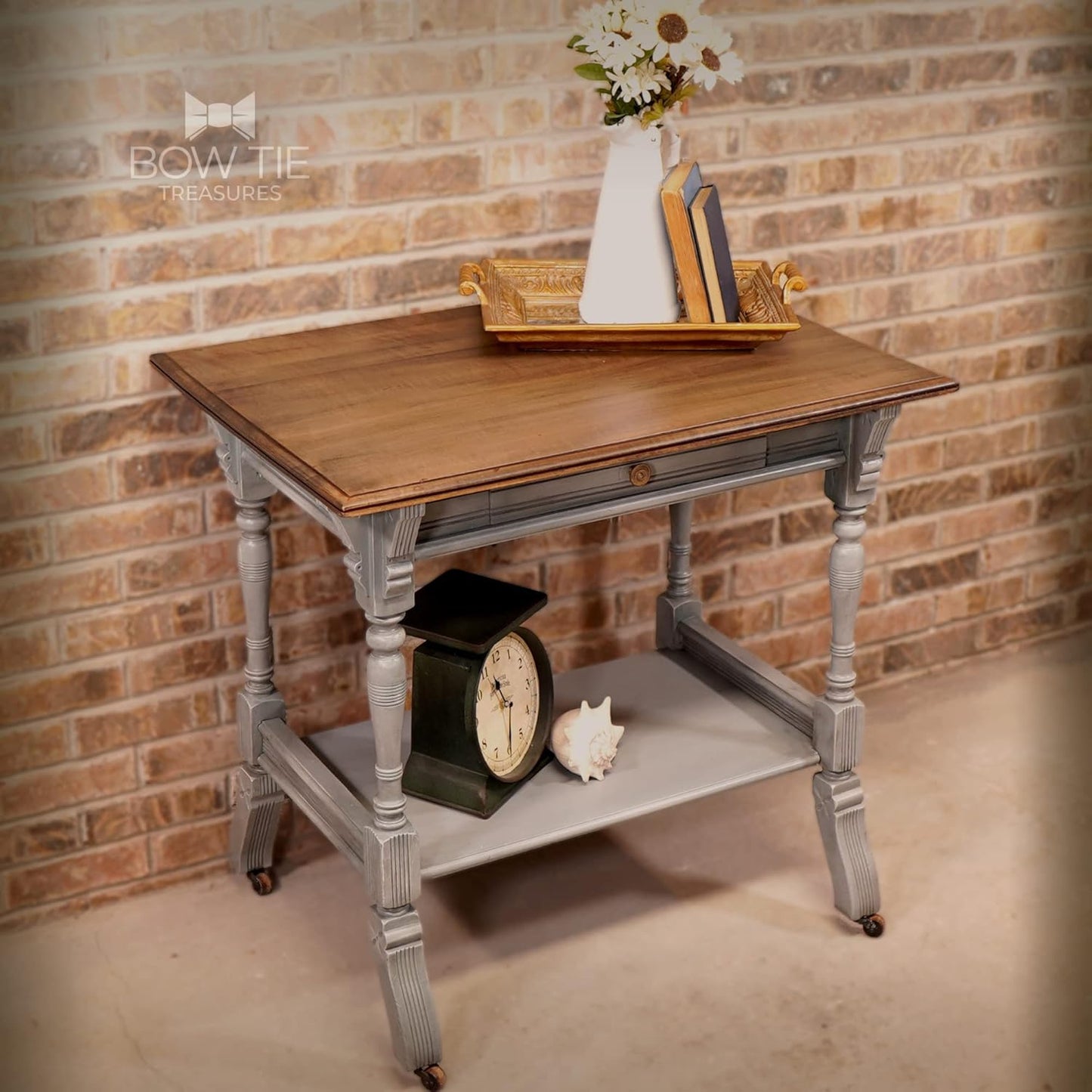 Dixie Belle Paint Company Chalk Finish Furniture Paint - Sawmill Gravy (32oz) - Matte Smooth Beige Chic Chalk Mineral DIY Furniture Paint