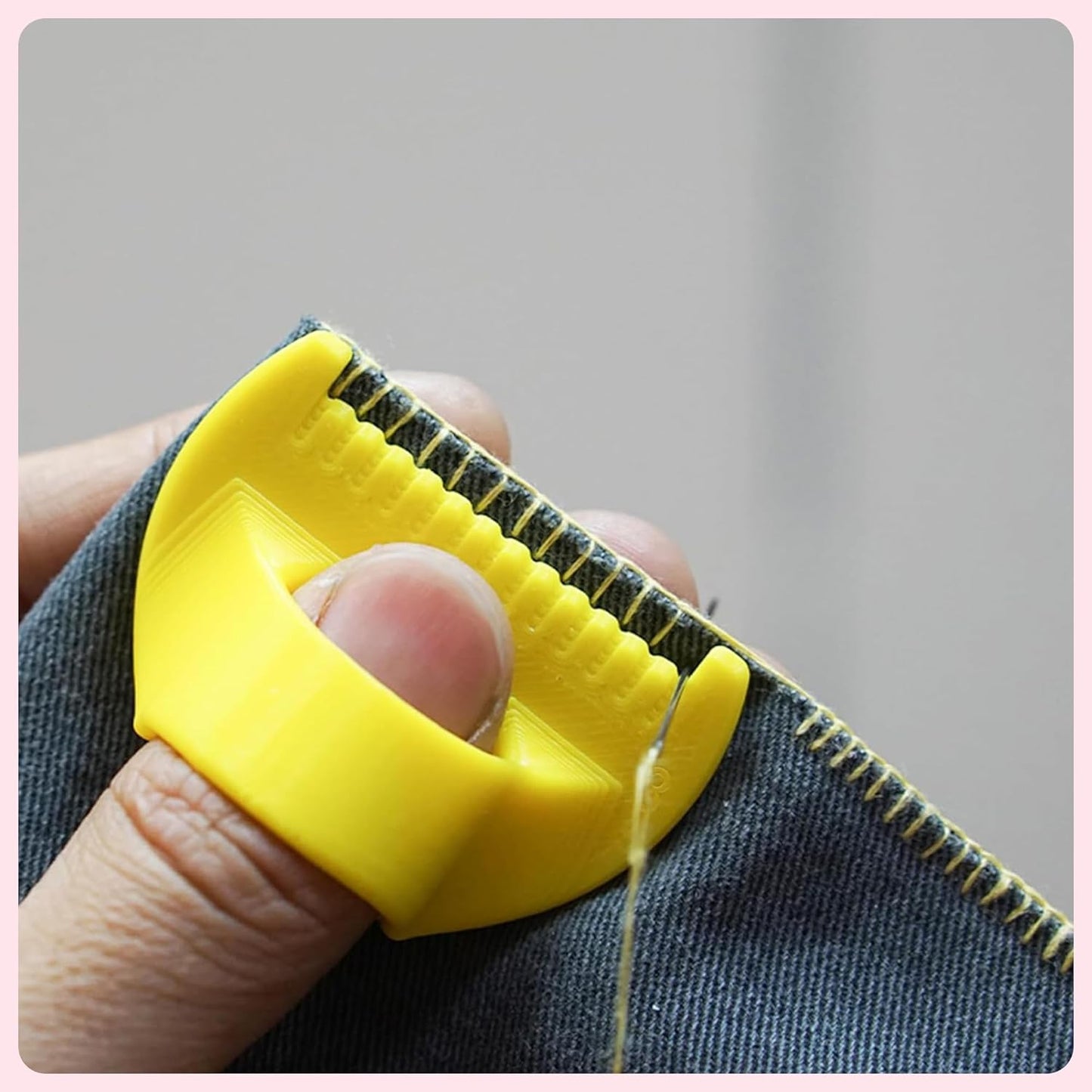 4mm Seam Guide for Hand Sewing Edge Lockranding Tool, Sewing Needle Gauge Measuring Tool, Mini Finger Ruler Kit Ideal for Leather/Fabric/Craft Sew, Blue 1 Pcs