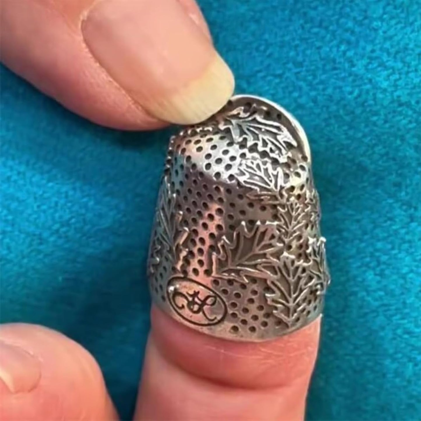 Open Nail Acorn Thimble, Thimbles for Hand Sewing, Metal Thumb Thimble Shield Accessories, Sewing Thimble Finger Protector for Needlework, Hand Embroidery Craft-3pcs