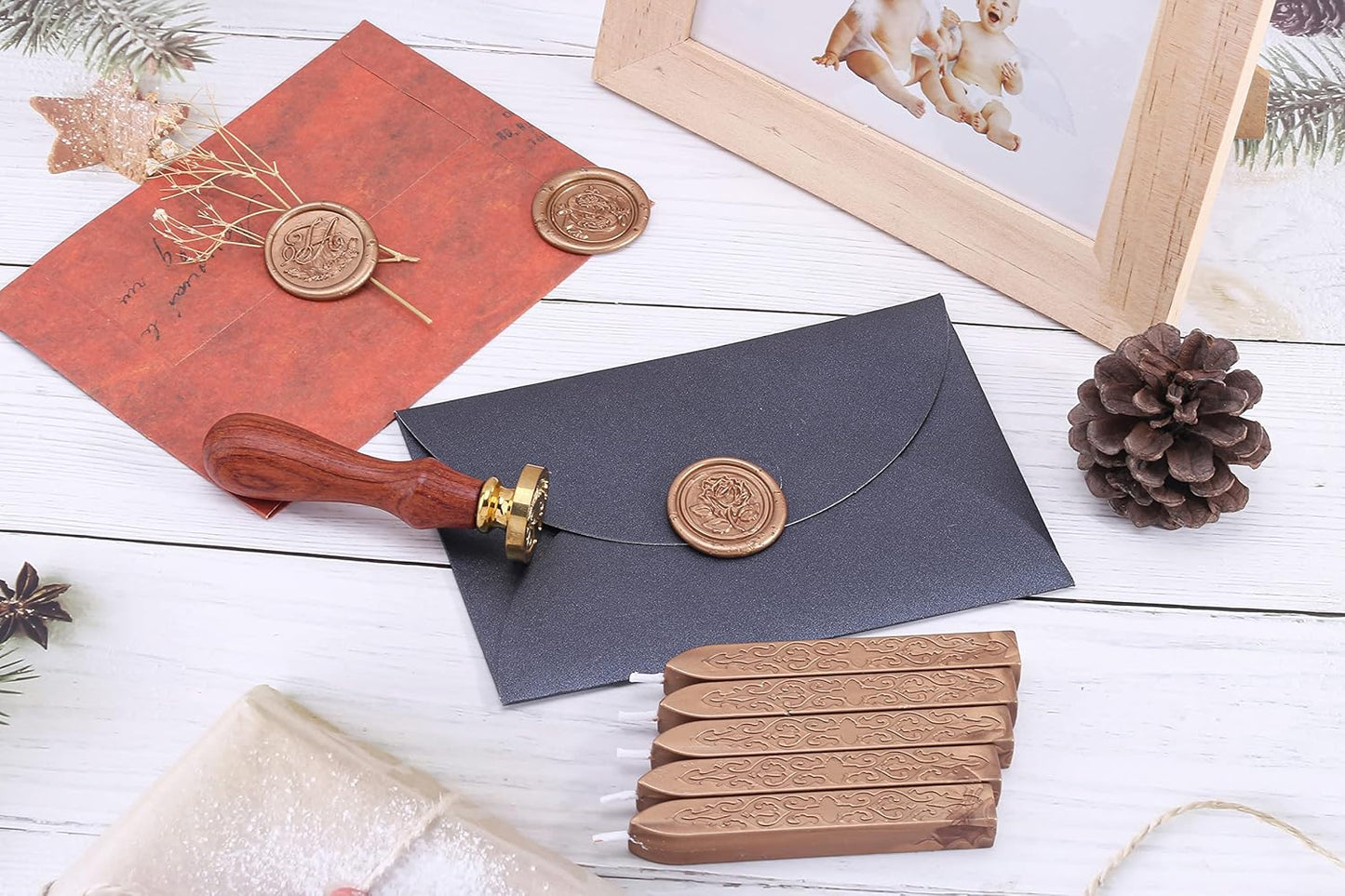 Yoption 5 Pieces Sealing Wax Sticks, Antique Bronze Gold Totem Fire Manuscript Wax Seal Sticks with Wicks for Wax Seal Stamp (Antique Bronze Gold)