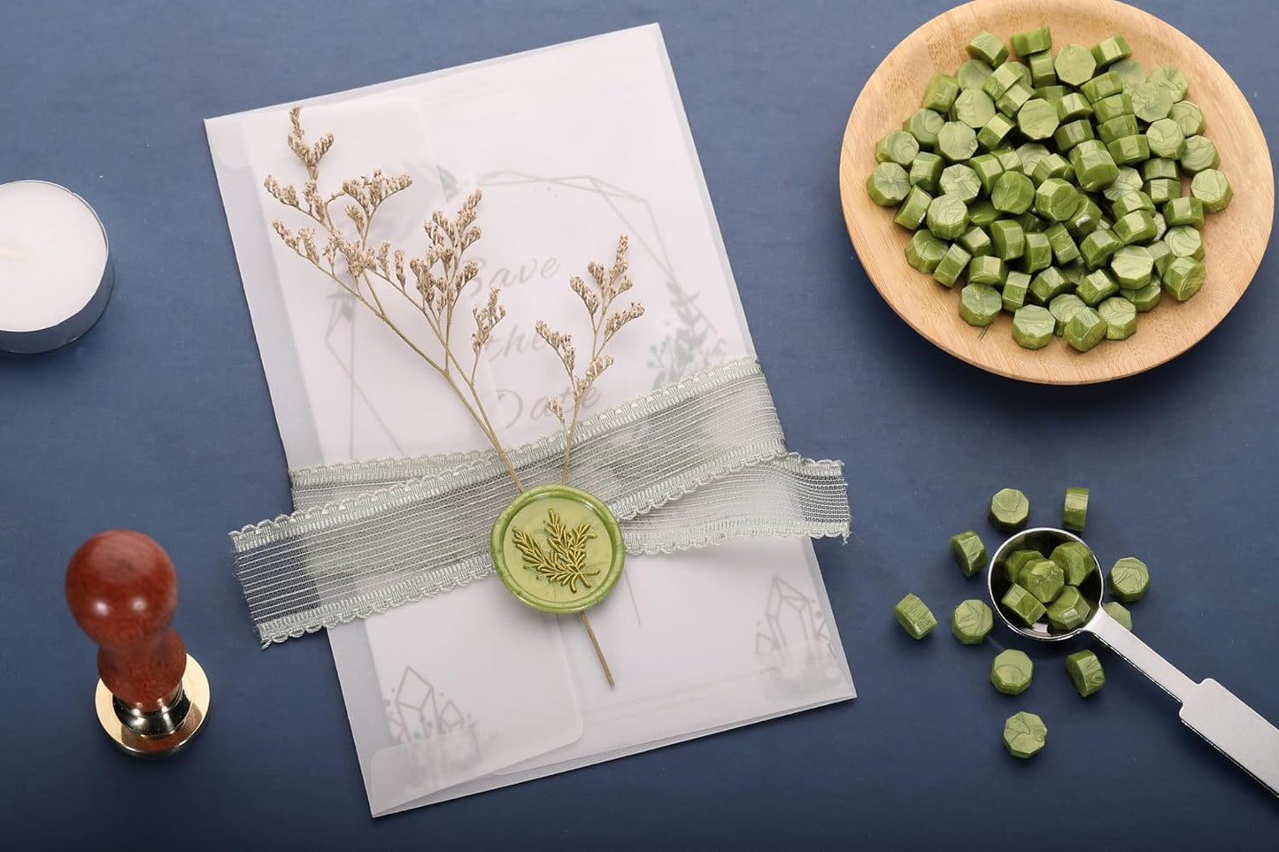 Yoption 360Pcs Wax Seal Beads, Metallic Antique Gold and Green Mix Sealing Wax Beads with 2Pcs Tea Candles and Spoon for Gift, Invitation, Envelope