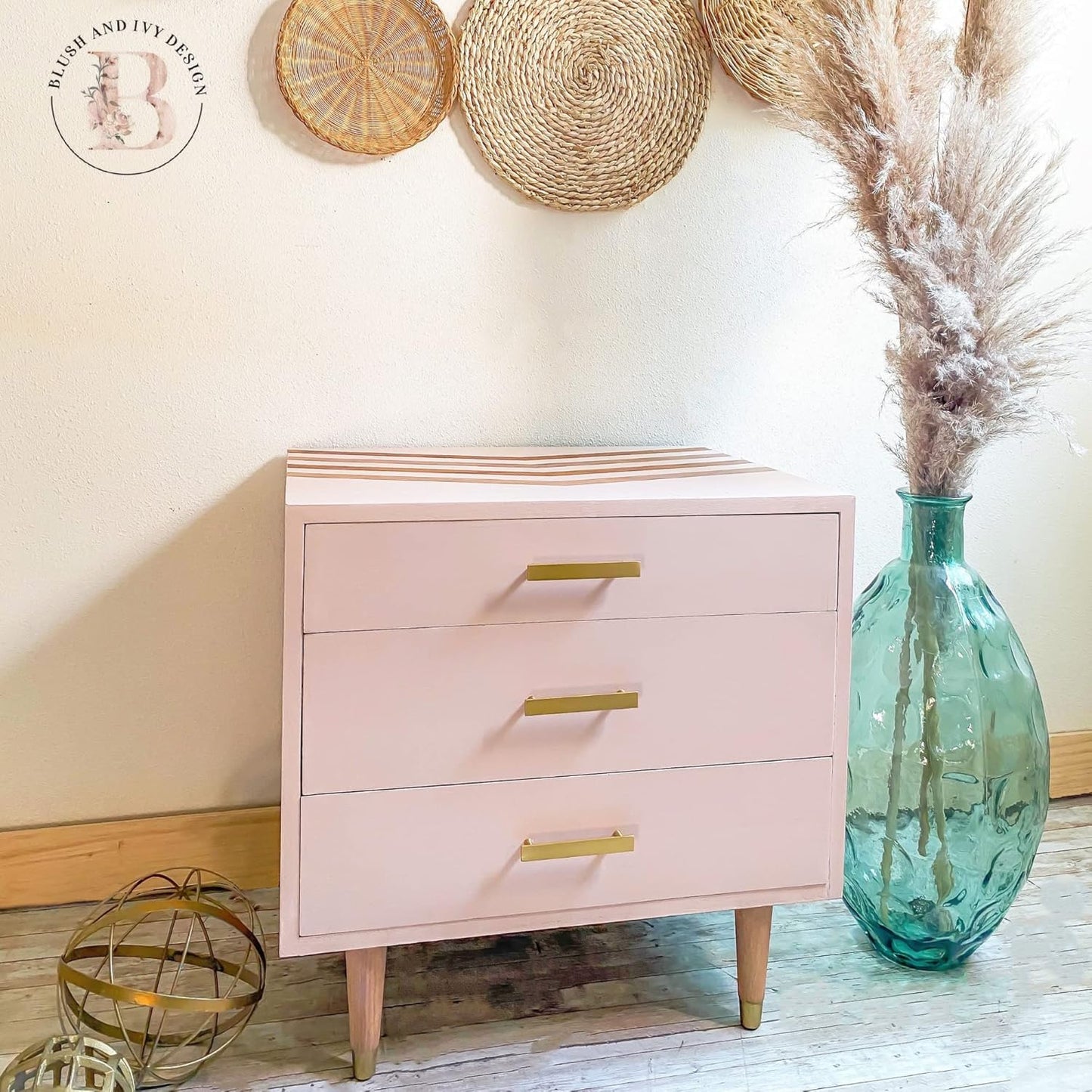 Dixie Belle Paint Company Chalk Finish Furniture Paint - Tea Rose (16oz) - Matte Muted Mauve Chic Chalk Mineral DIY Furniture Paint