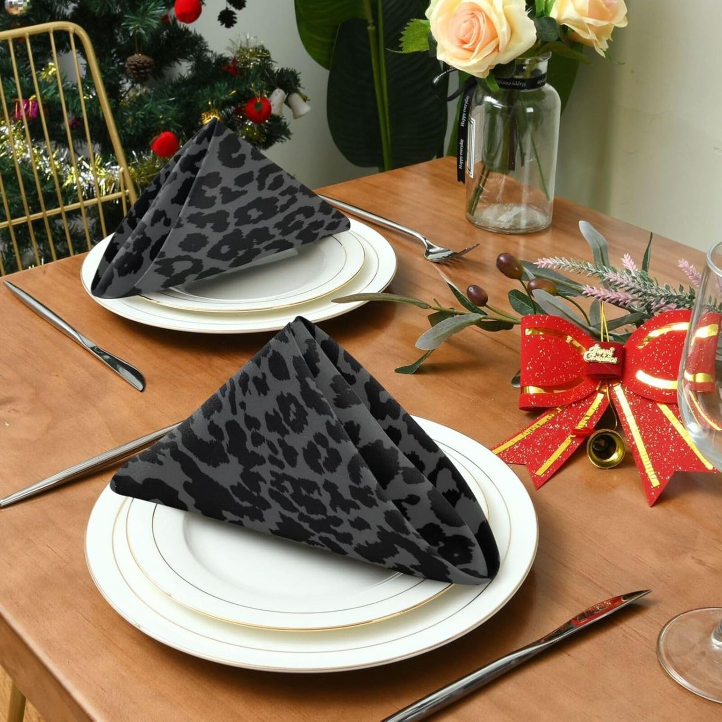 ALAZA Dark Gray Cheetah Leopard Print Cloth Napkins Set of 6, 20x20 Inch Washable and Reusable Napkin for Decoupage Dinner Party Everyday Use