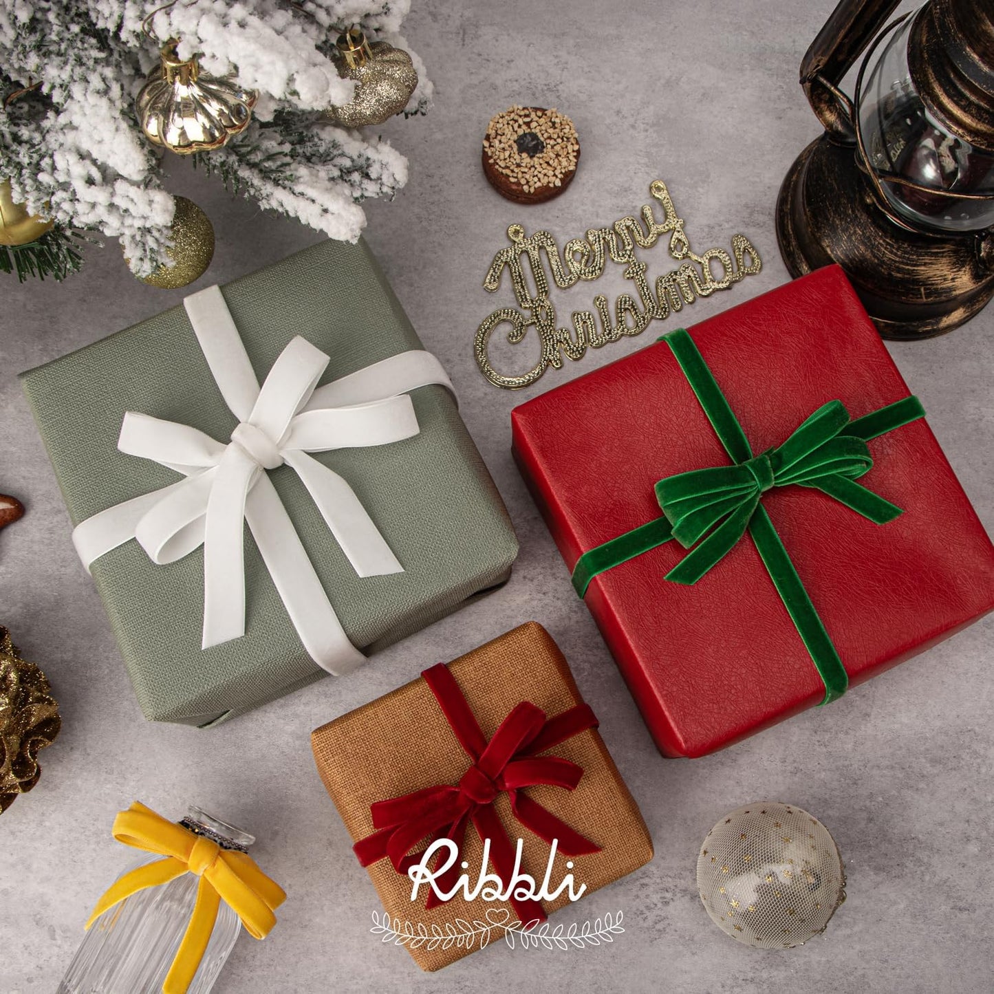 Ribbli Polyester Dark Red Velvet Ribbon,5/8 Inches Continuous10-Yard Spool,Christmas Ribbon for Gift Wrapping,Floral Bouquets, Home Decor