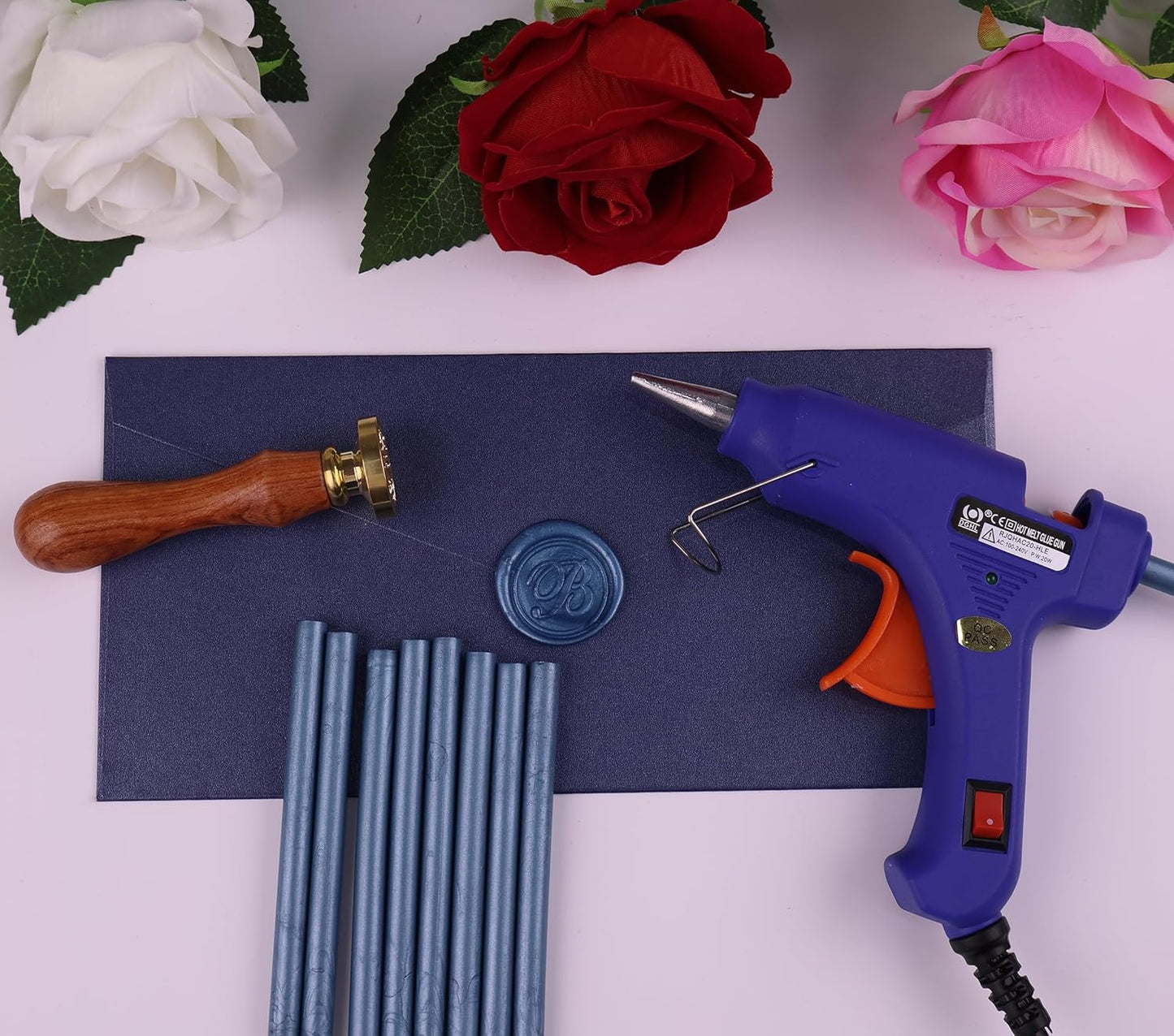 30 Pieces 7mm Sealing Wax Sticks for Glue Gun,PORXFLY Mini Wax Seal Sticks Great for Seals Stamp,Cards Envelopes,Wedding Invitations,Gift Wrapping,Wine Packages (Dark Blue)