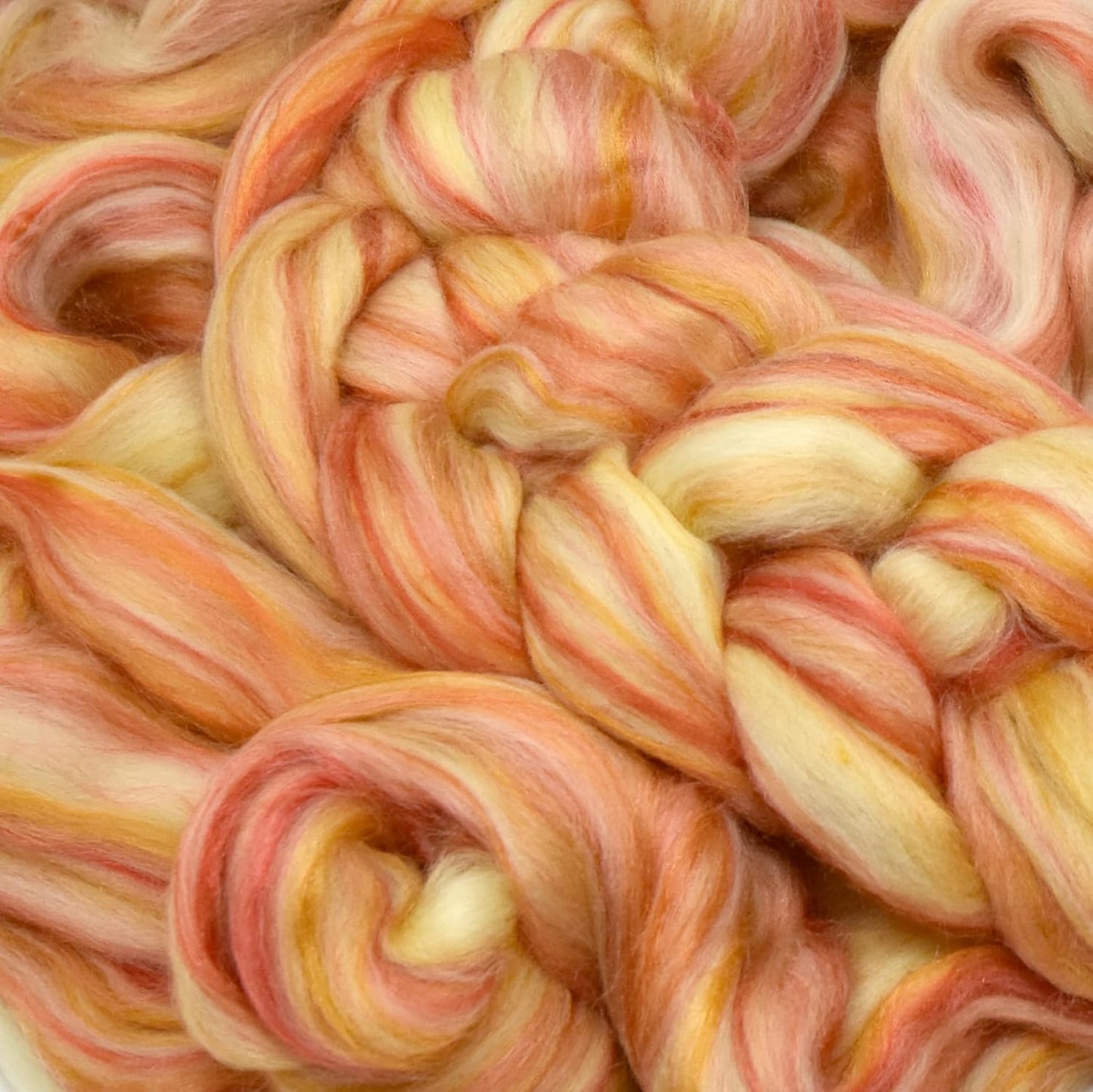 Merino Silk Luxe Tonal Designer Blend. Superfine Merino, Mulberry Silk, Tussah Silk. Top Roving for Spinning or Felting. Golden Flame 4oz