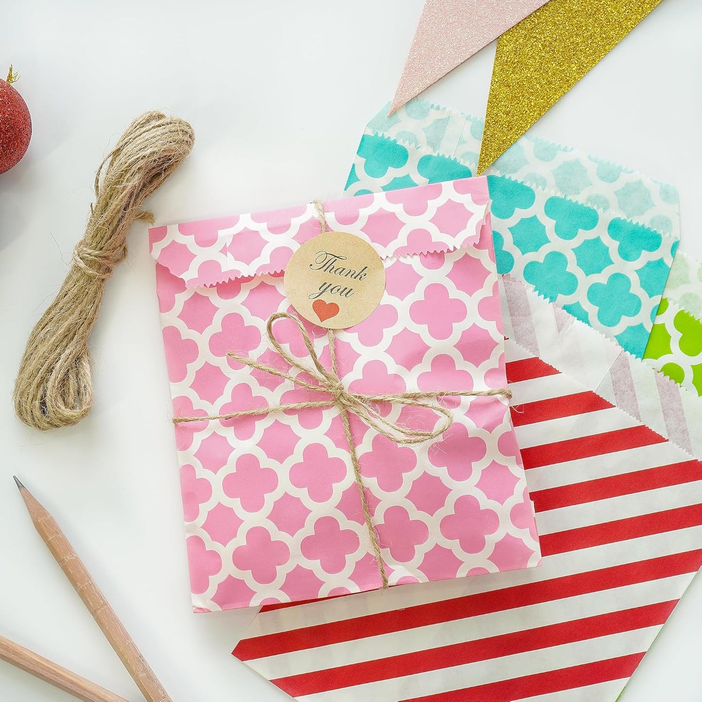 KEYYOOMY 100 Pcs Hot Pink Candy Buffet Bags Small Cookie Bags Polka Dot Paper Treat Bag for Wedding Birthday Party (5 inch x 7 inch)